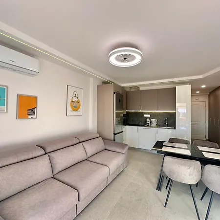Apartment Sunset 3 & Heated Pool Los Cristianos (Tenerife)