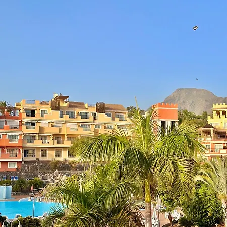 Sunset 3 & Heated Pool * Los Cristianos (Tenerife)